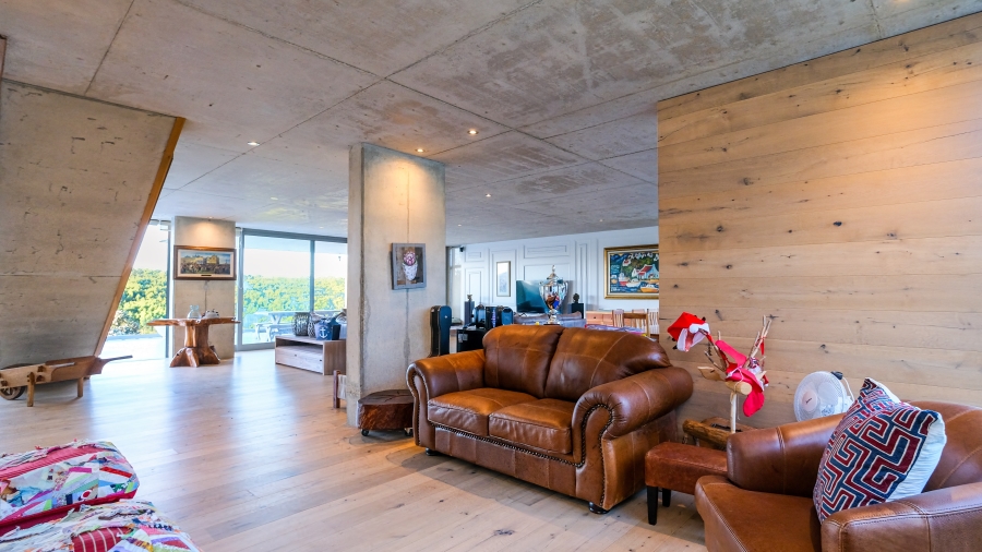 4 Bedroom Property for Sale in Oubaai Western Cape